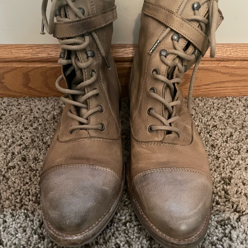 All Saints Boot Size 8.5 EUR 40 Color Tan